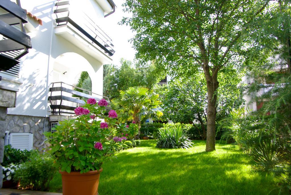 Apartments Bella Vita 1 Malinska Exteriér fotografie
